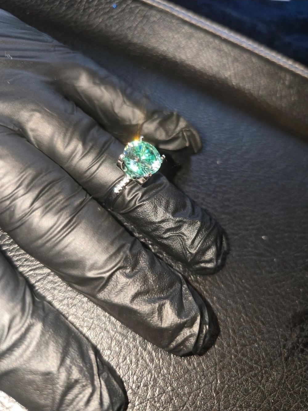 Stunning 5-Carat Moissanite & Sterling Silver Accent Ring Size 8